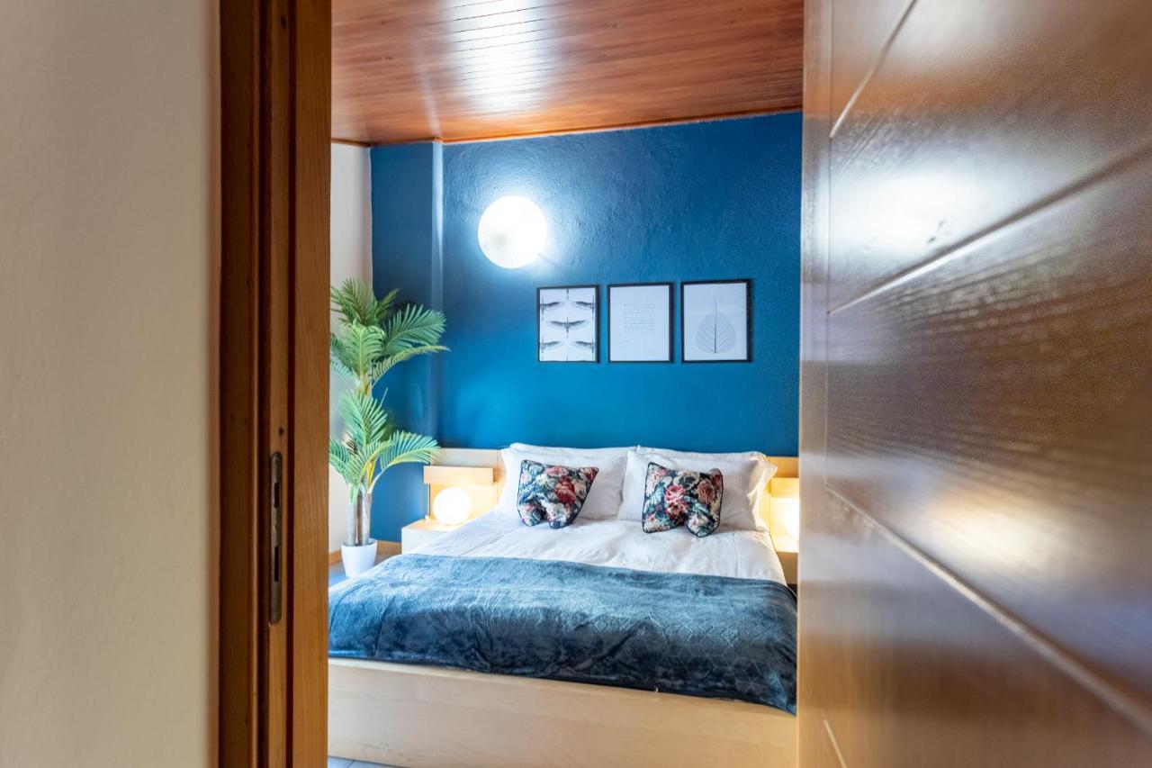 Blue Attic - Historical Como City Center By Rent All Côme Esterno foto